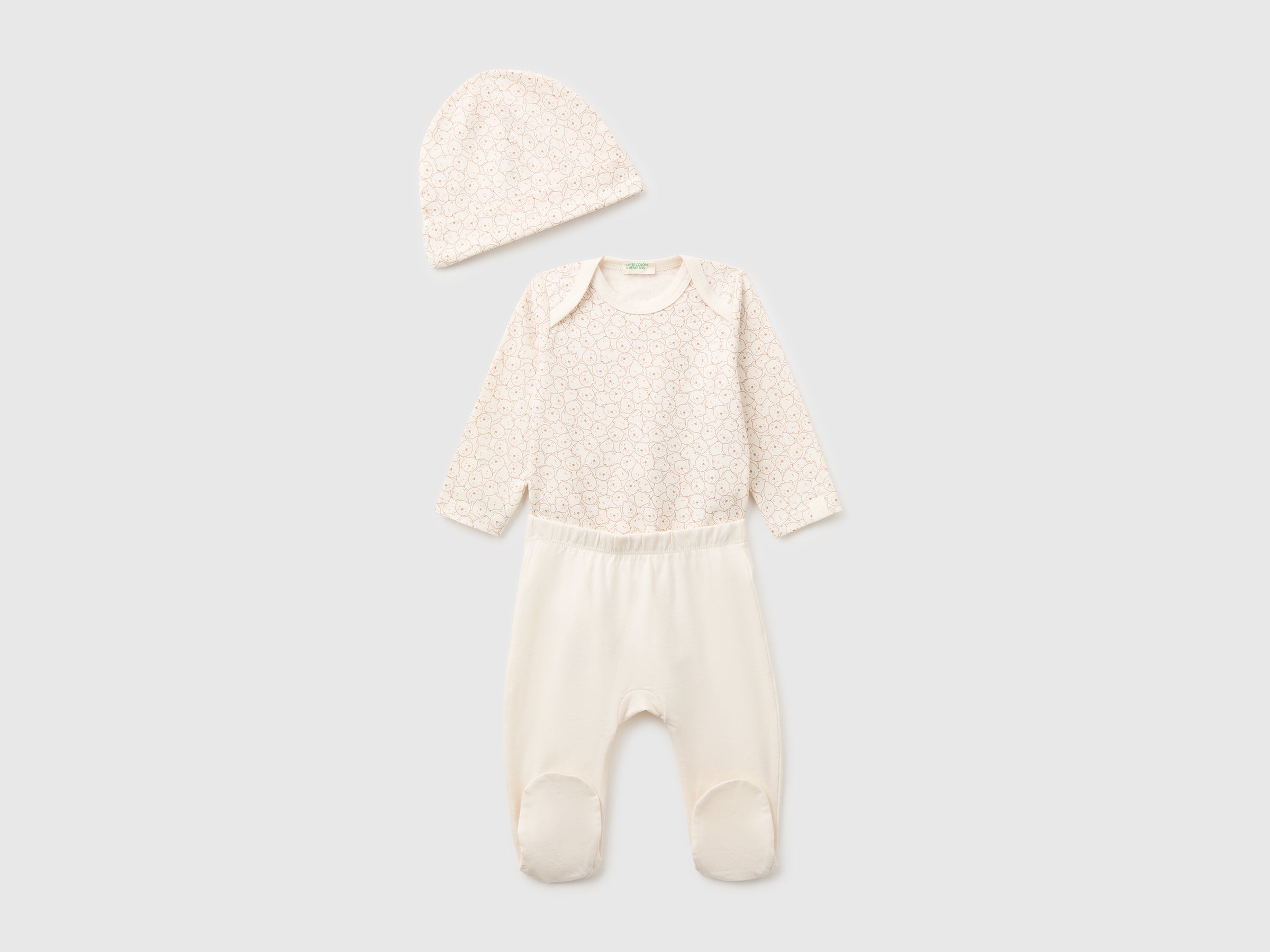 Conjunto de body, calças e gorro - ucb_image_FS