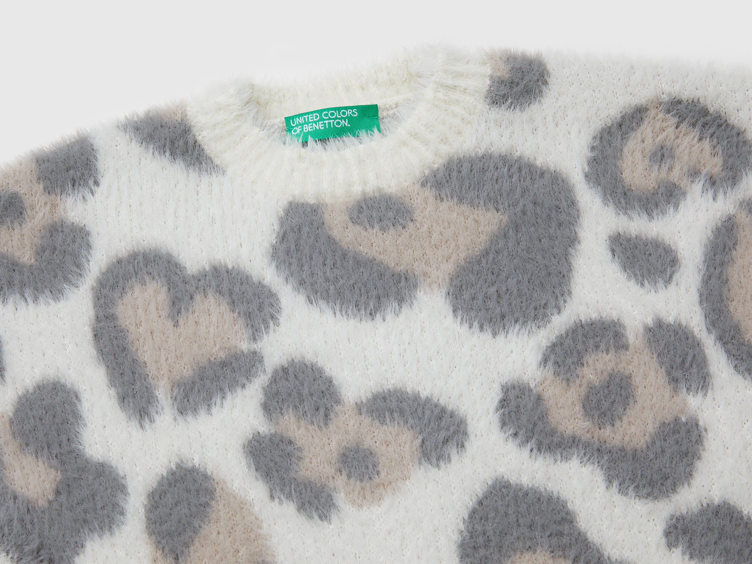 Camisola animalier em fio felpudo - ucb_image_DS1