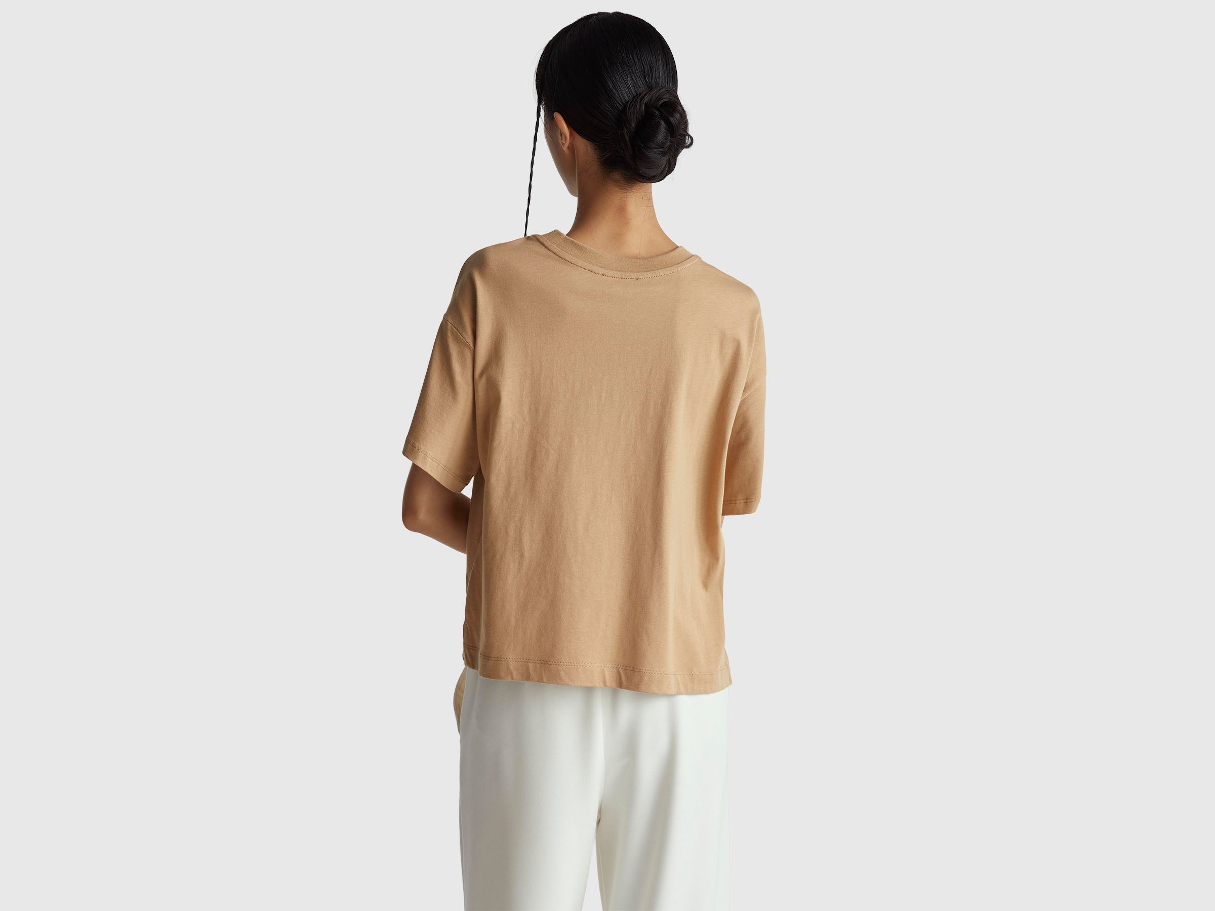 T-shirt com estampa slogan - ucb_image_B