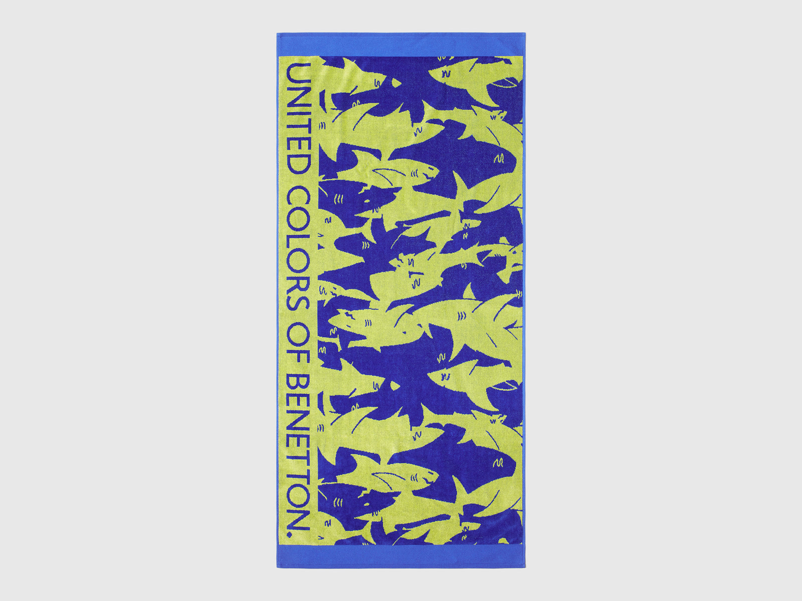 Toalha de praia com tubarões jacquard - ucb_image_FS