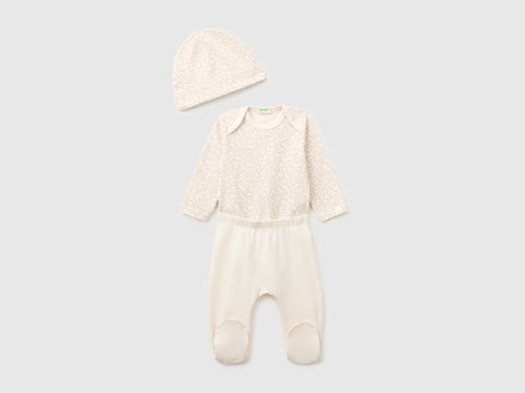 Conjunto de body, calças e gorro - ucb_image_FS