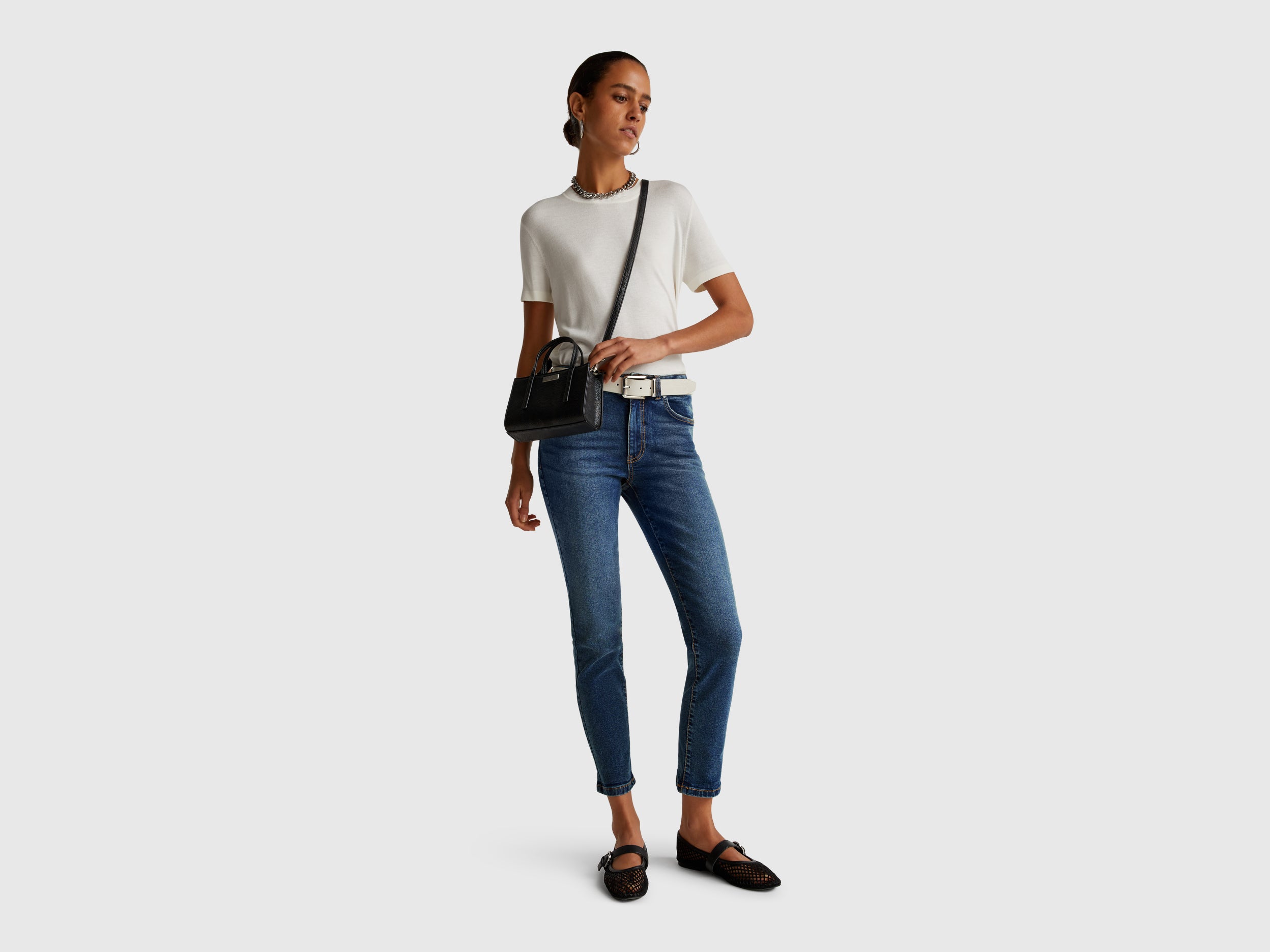 Jeans slim fit de cintura subida - ucb_image_FY