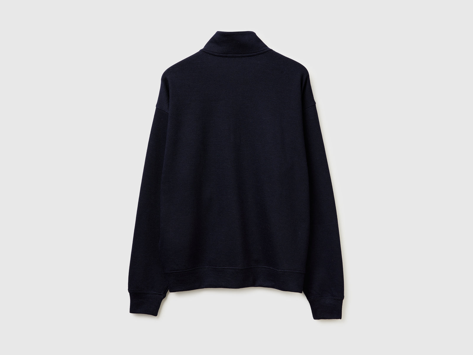 Sweatshirt with half button closure - ucb_image_BS