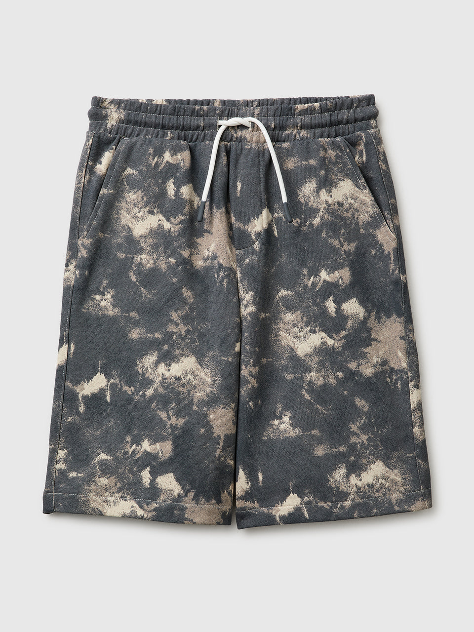 Over-fit Bermuda shorts in printed fleece - ucb_image_FS