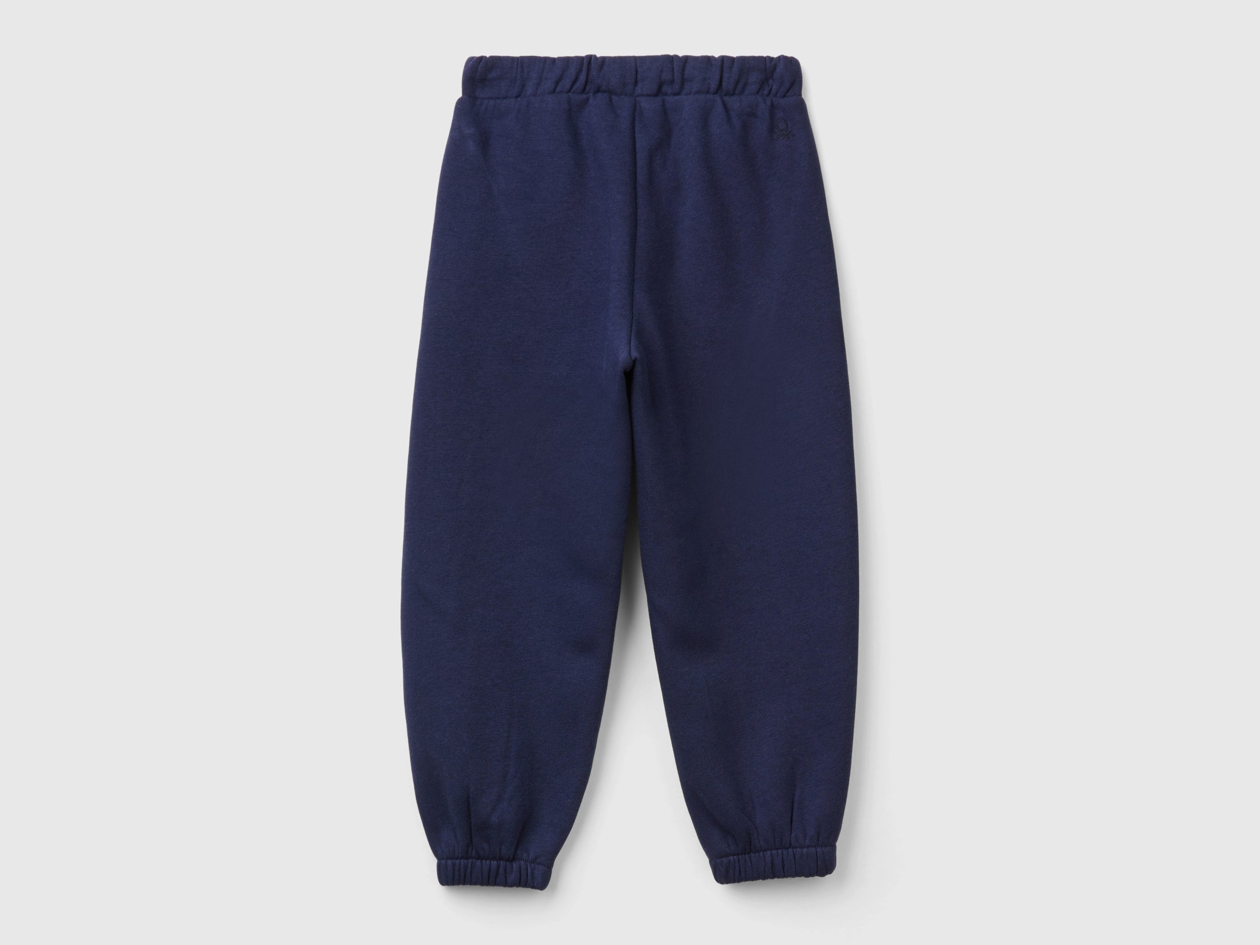 Joggers em felpo com cordão de ajuste - ucb_image_BS