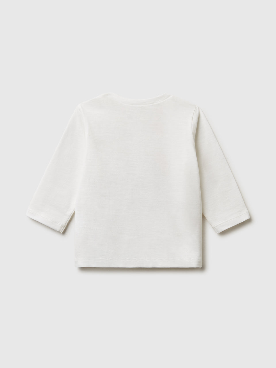 T-shirt com estampa em relevo - ucb_image_BS
